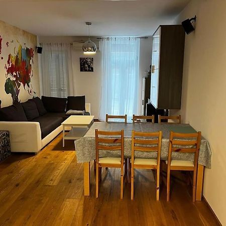 Porec, Tolle 3 Zi-Whg, Sehr Zentral, Top Zustand! Mit Internet Und W-Lan! Екстериор снимка
