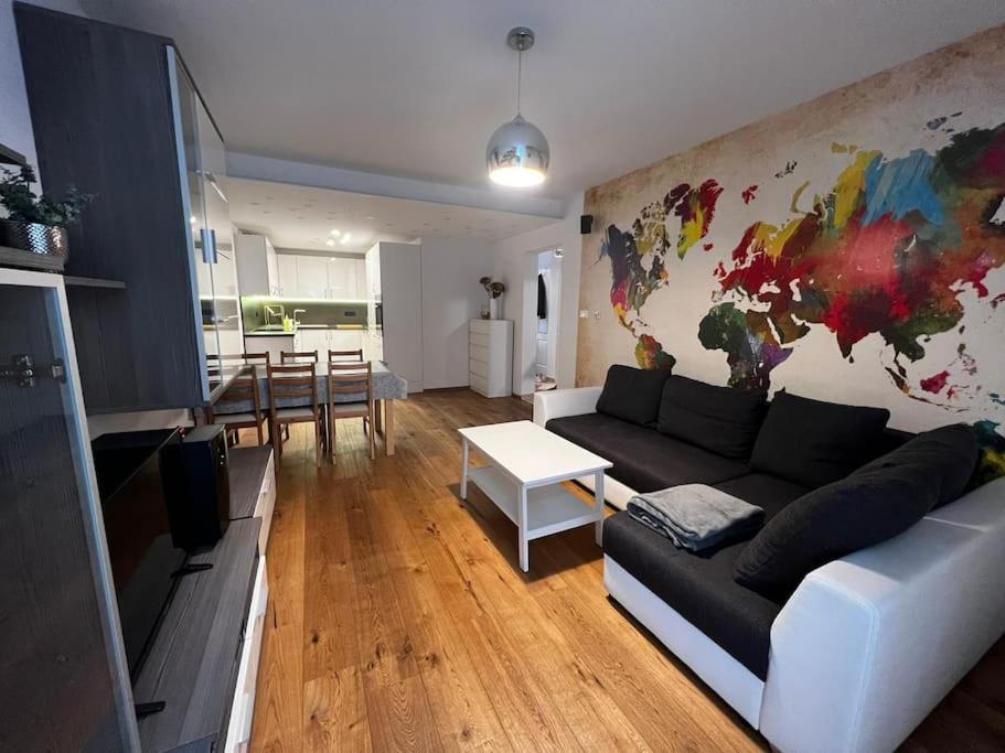 Porec, Tolle 3 Zi-Whg, Sehr Zentral, Top Zustand! Mit Internet Und W-Lan! Екстериор снимка